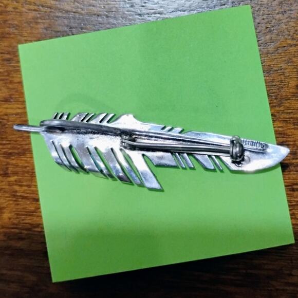 Ray Tracey Knifewing, Navajo Brooch/Pendant Sterling Silver - Picture 3 of 9